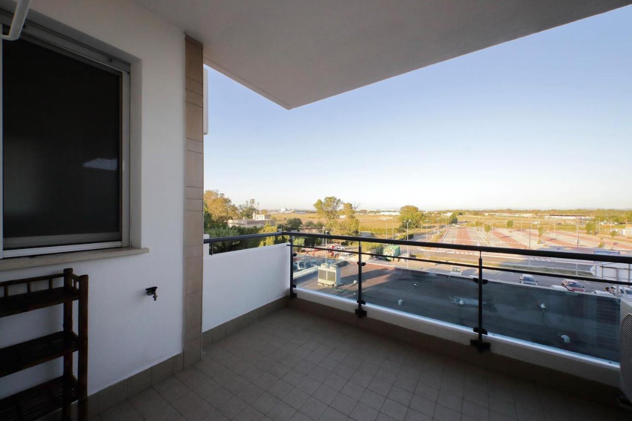 Bilocale Con Vista Sull'Aeroporto - Comodo Per Il Viaggio Fiumicino Exteriér fotografie