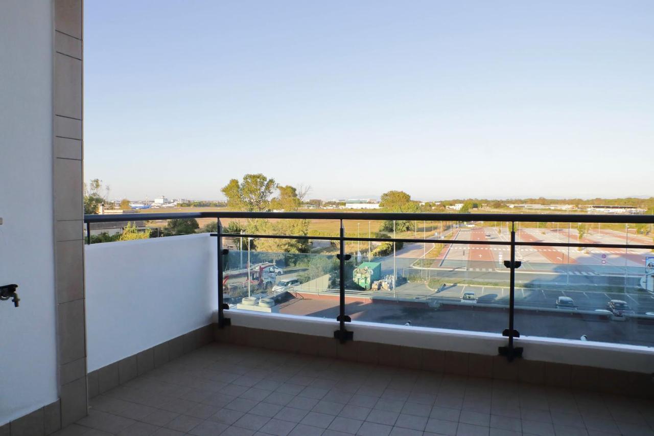 Bilocale Con Vista Sull'Aeroporto - Comodo Per Il Viaggio Fiumicino Exteriér fotografie